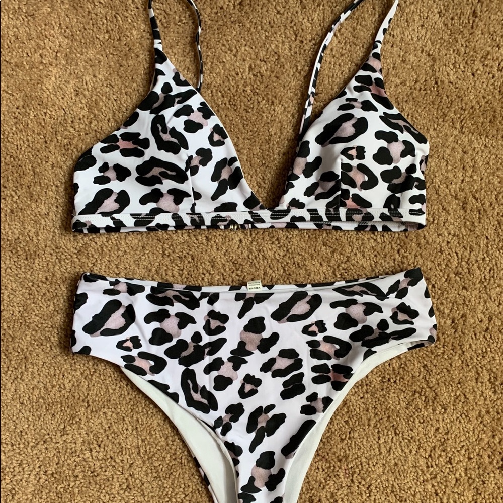 Leopard high waisted bikini